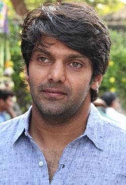 Tamil Actor Arya Photo | Veethi