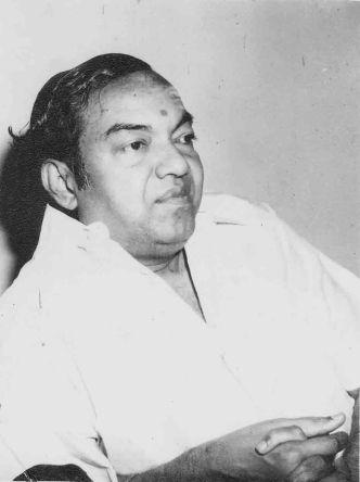 Kavi Arasu Kannadasan Biography and Life History, கவியரசு கண்ணதாசன் வரலாறு