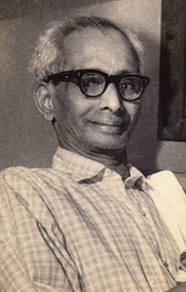 Indian essayist image