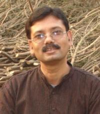 Dr Badri Narain Tiwari