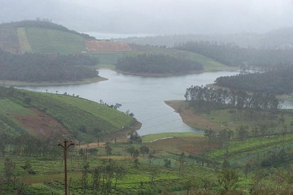 Avalanche Lake, Ooty
