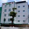 SDS Global Hospital in Siwaya, Meerut