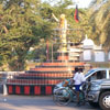 Vehicles waiting for green signal at Anna statue roundtana in Thoothukudi district